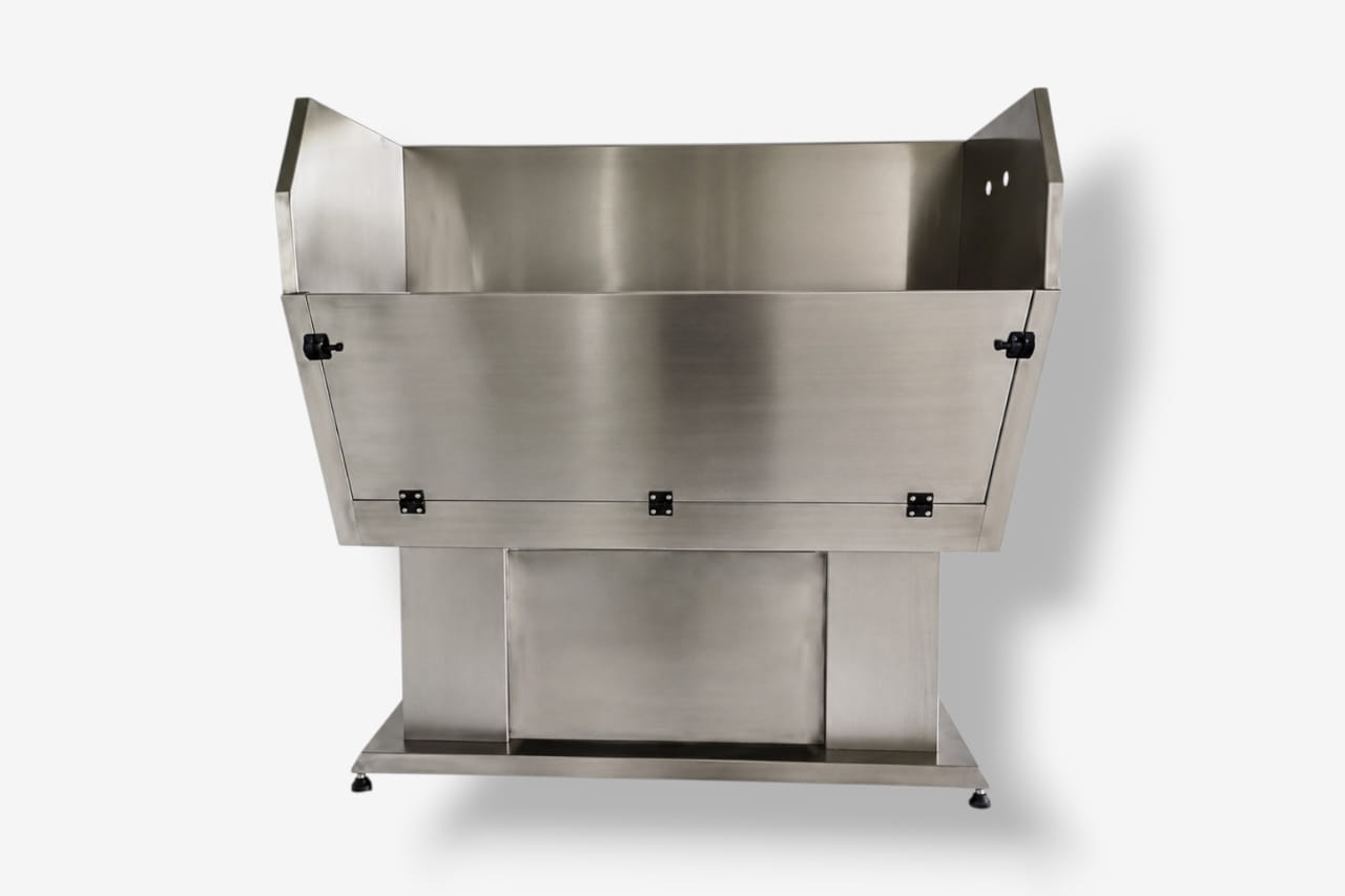 Vasca toelettatura fissa Big Gate in acciaio inox con ampia apertura frontale